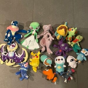 Pokemon Plushies - Bundle of 16